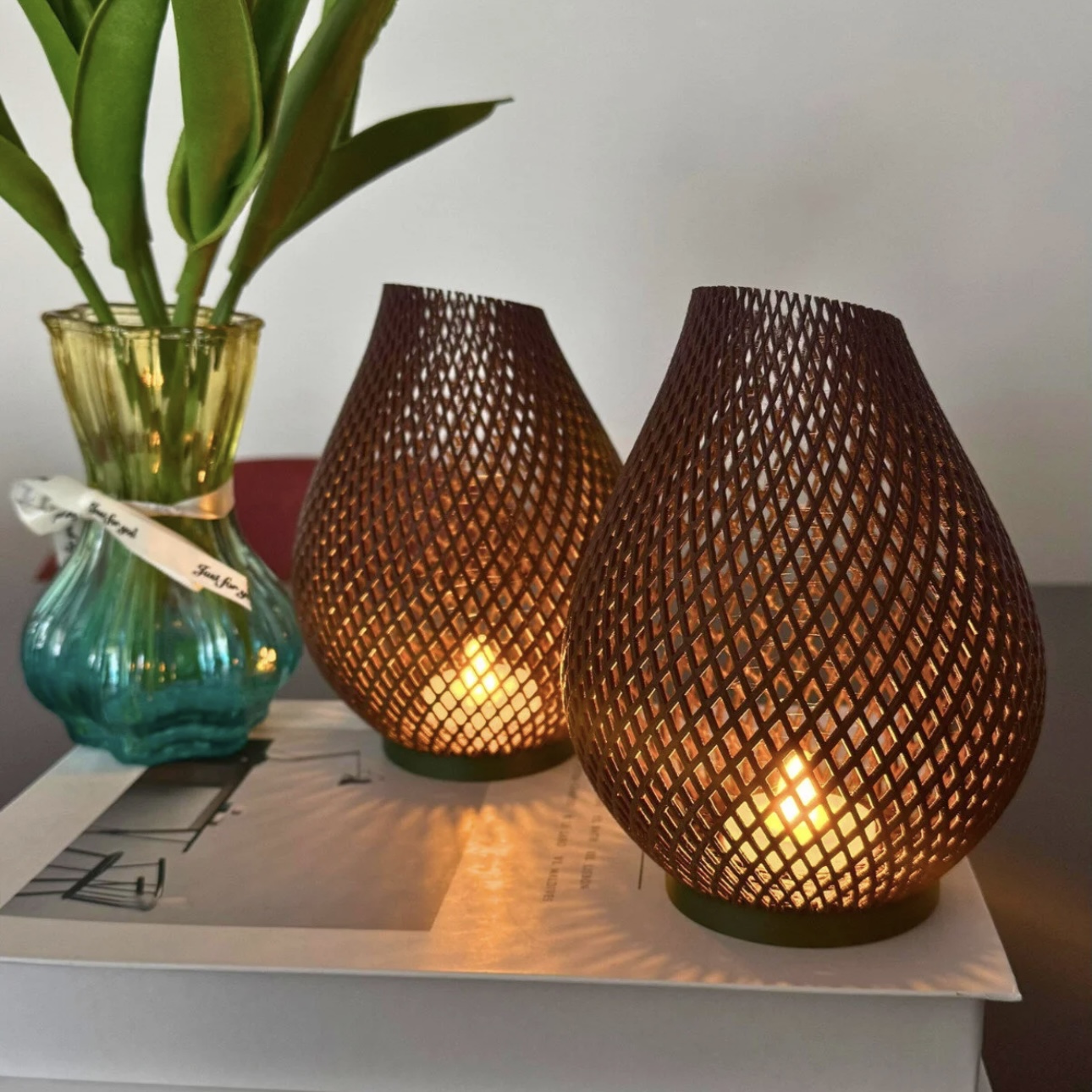 2'li SET Kahverengi Rattan Görünümlü Damla LED Mumluk Seti - Modern Örgü Masa Lambası - Görsel 2