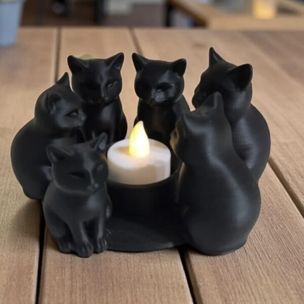 Kara Kedi Meclisi Tealight Mumluk - Mistik ve Dekoratif Şamdan (6 Kedi Figürlü)